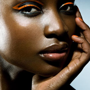 017-Kate-Johns-Make-up-Artist-Luminous-Skin-Orange-Eyeliner-beauty1